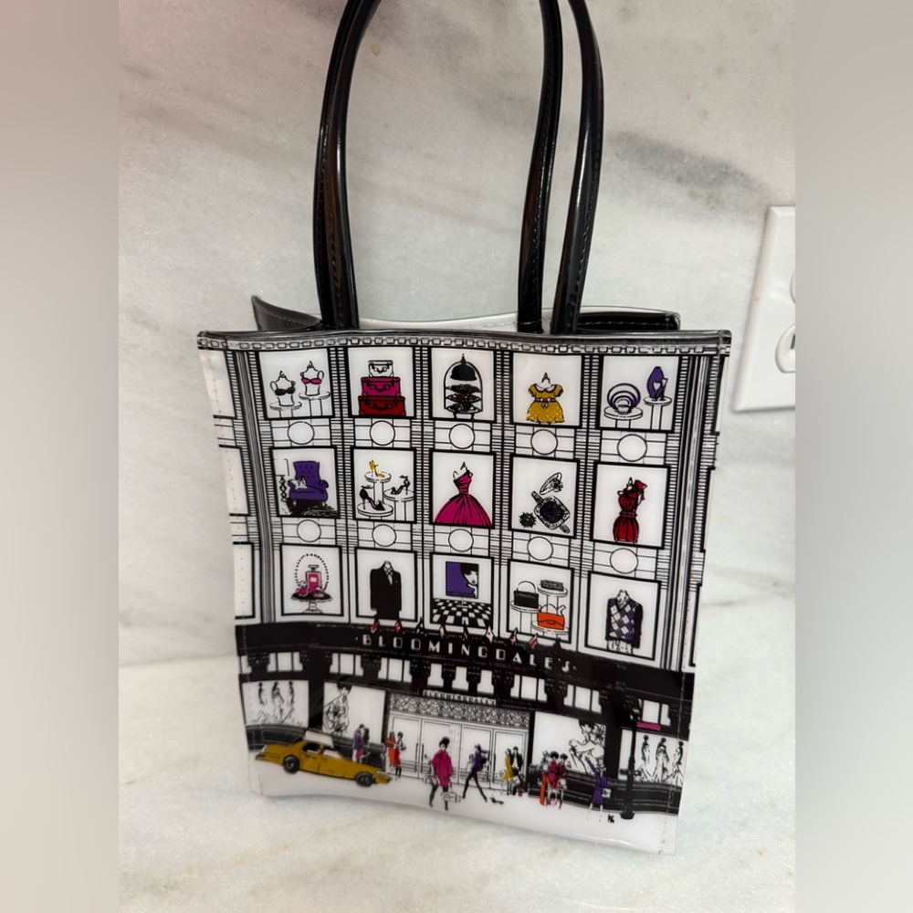Bloomingdale’s small tote
